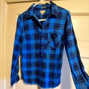 Woman's Size Small Blue Checkered Long Sleeve Top